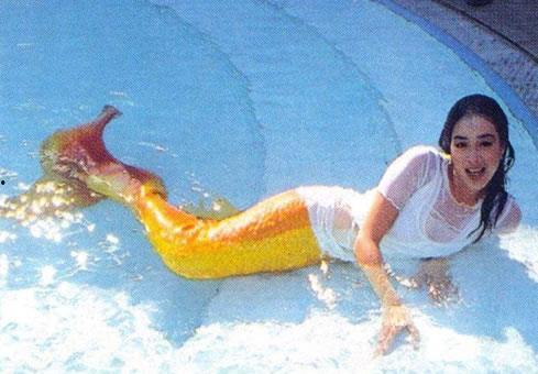 人鱼钟丽缇在线观看,在线观看，探寻美人鱼传奇魅力